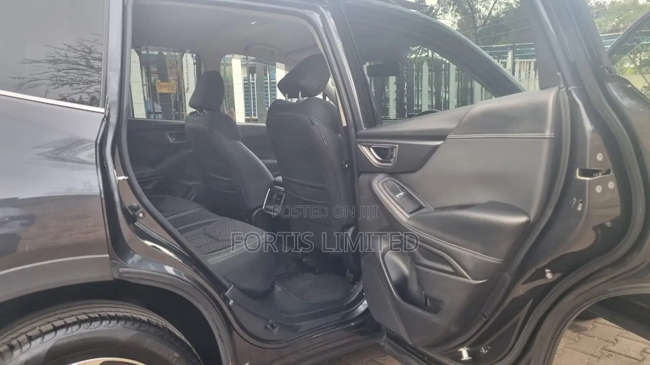 Subaru Forester 2018 Black