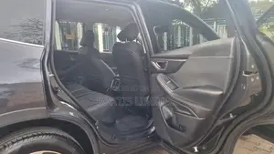 Subaru Forester 2018 Black