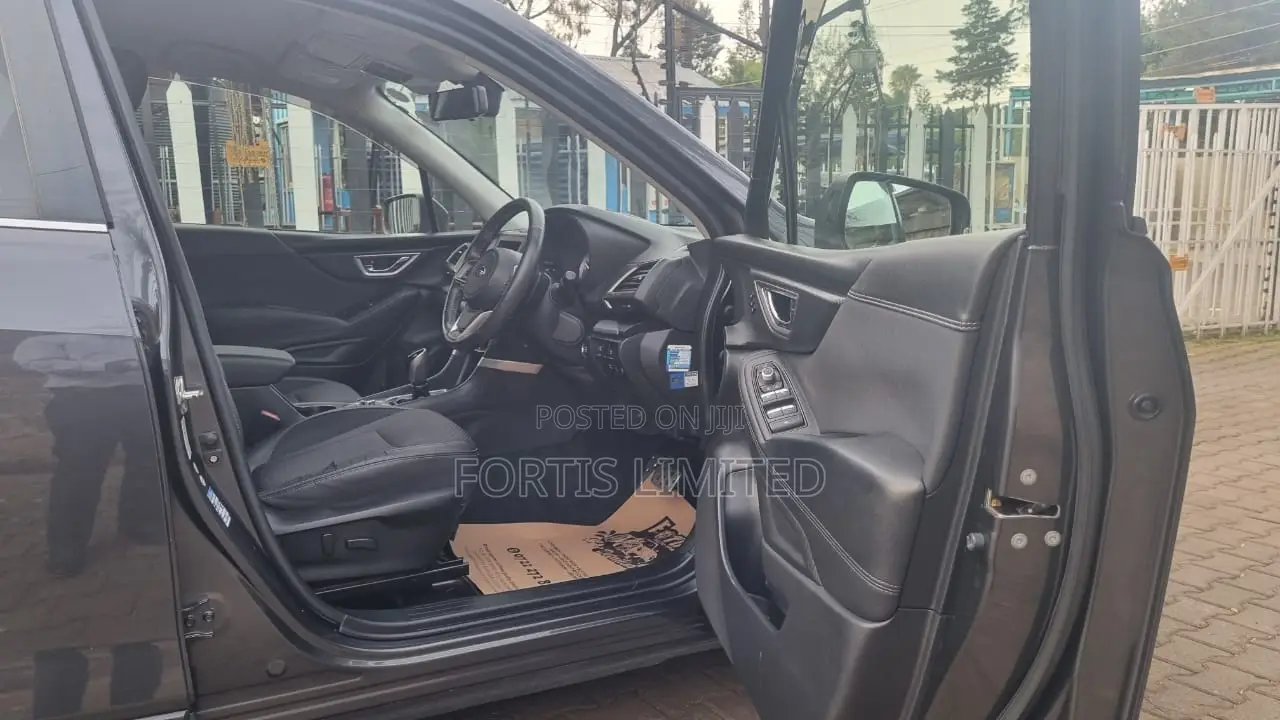 Subaru Forester 2018 Black