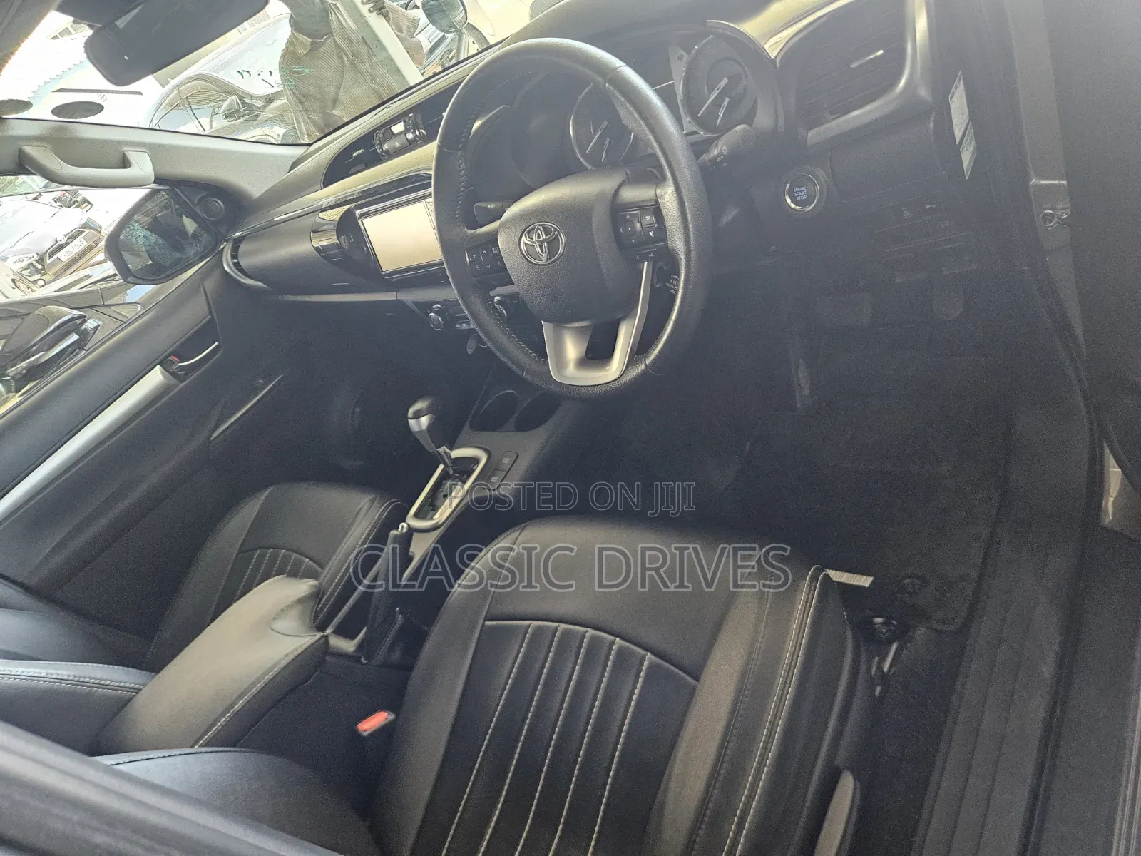 Toyota Hilux 2019 Green