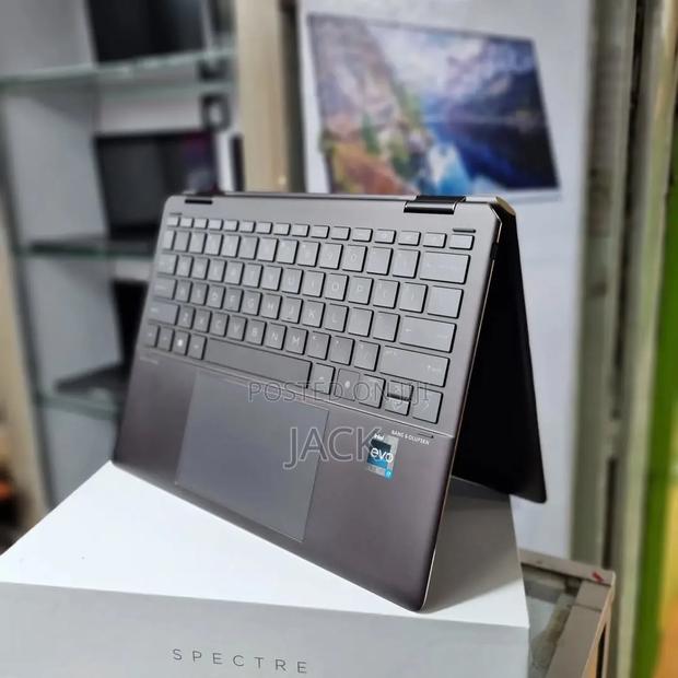 Laptop HP Spectre X360 16GB Intel Core i7 SSD 1T