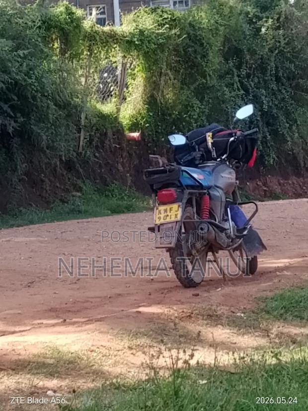 TVS HLX Plus ES 2020 Blue - thumbnail 2