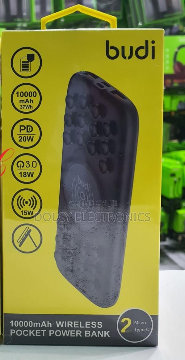 Budi Pb099b 20w 10000mah Wireless Power Bank.