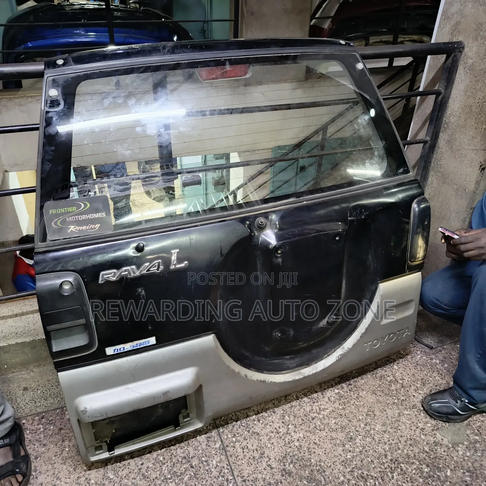 Rav4 1998 Tailgate (Boot).