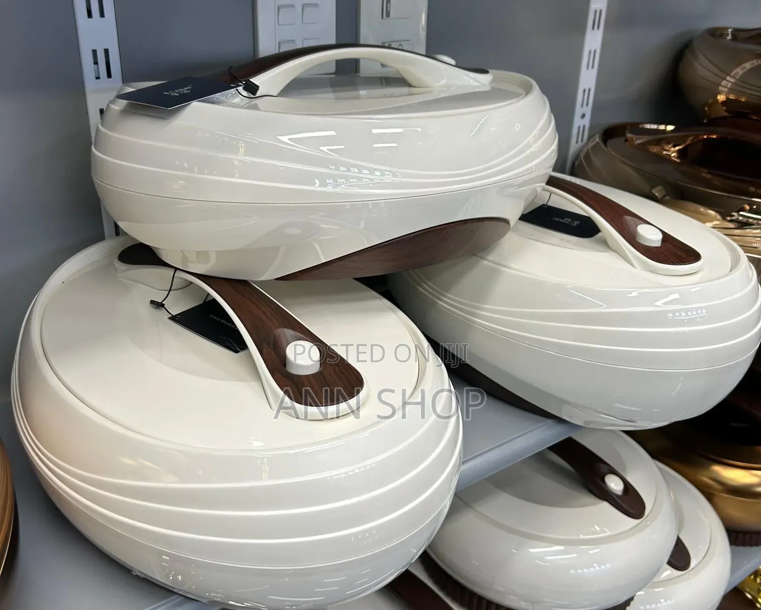 3 Pieces Hotpots