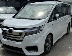 Honda Stepwgn 2019 White