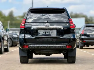 Toyota Land Cruiser Prado 2.7 2020