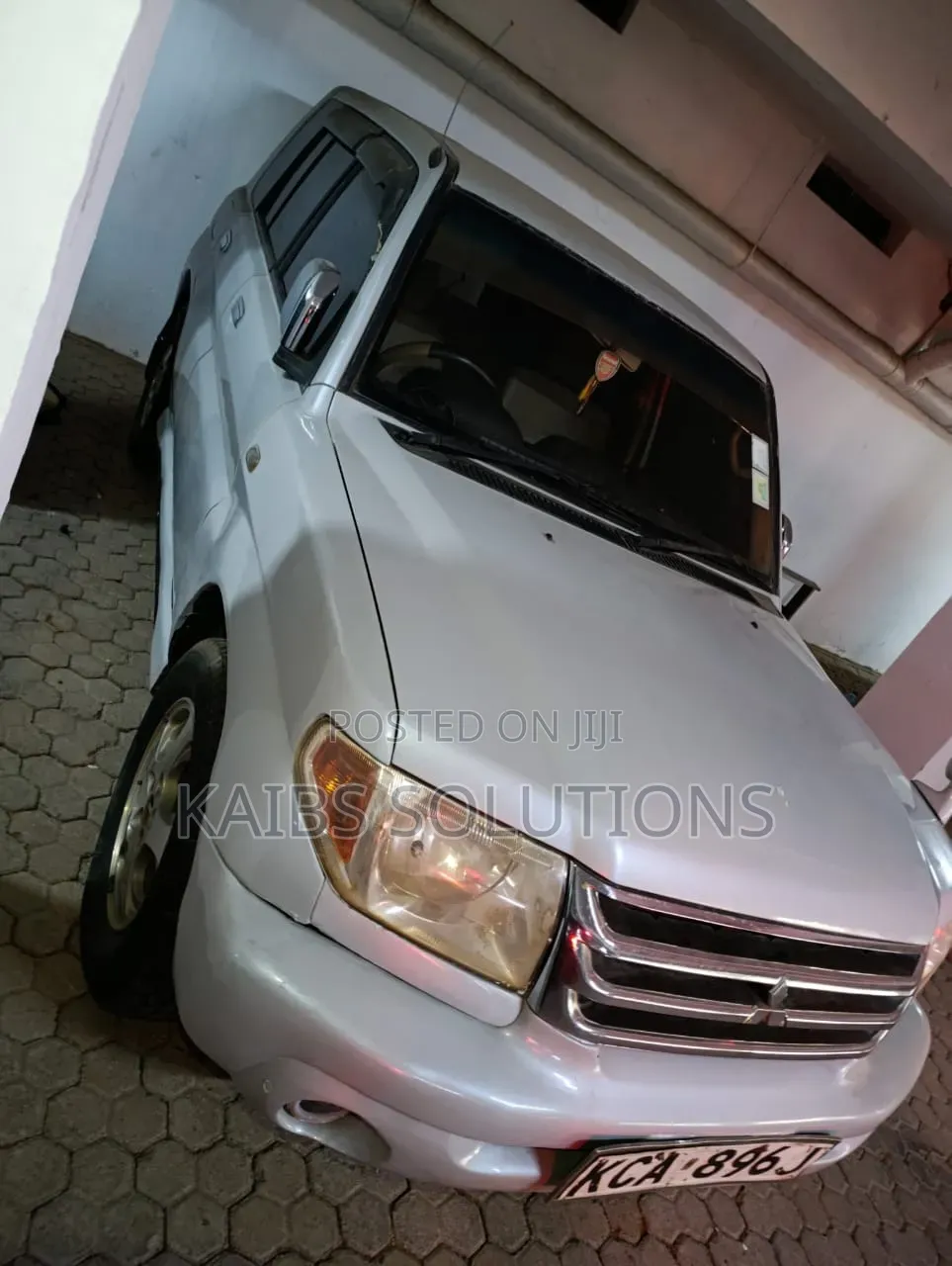 Mitsubishi Pajero 2007 Silver