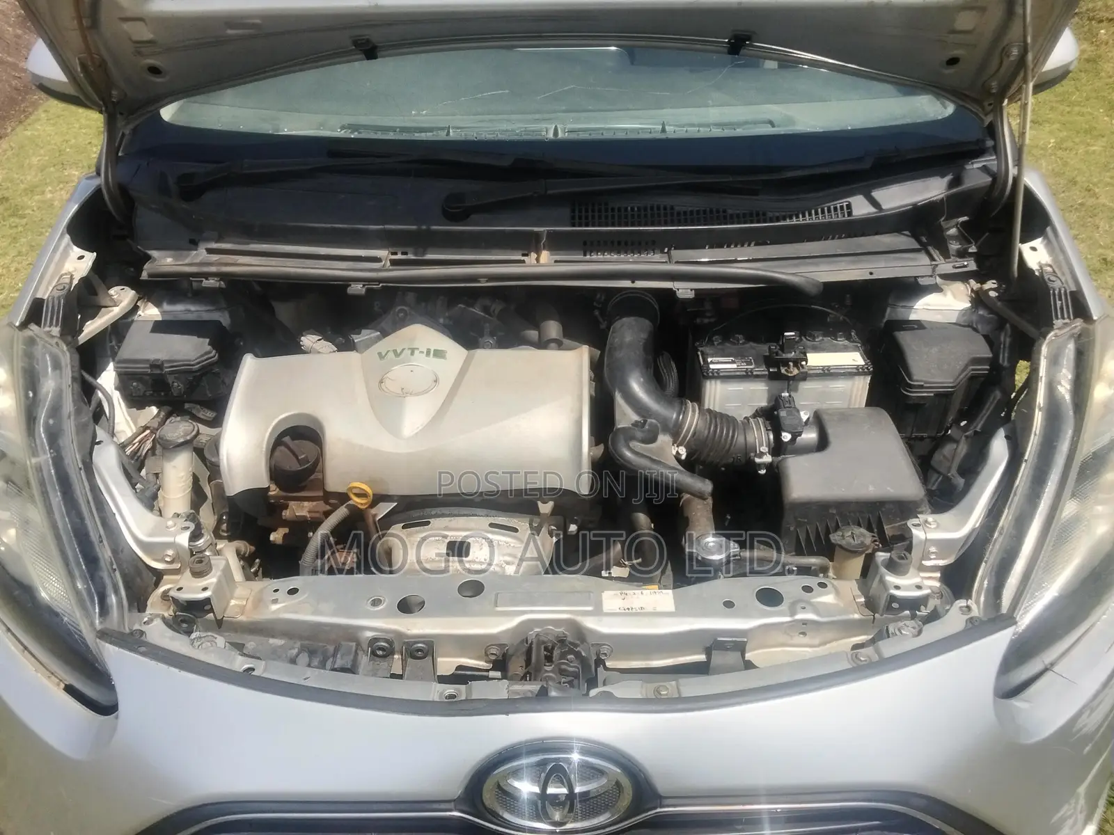 Toyota Sienta 2017 Silver