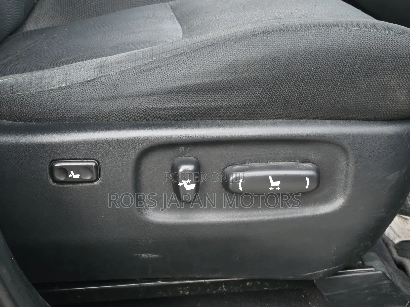 Toyota Harrier 240G 2012 Blue