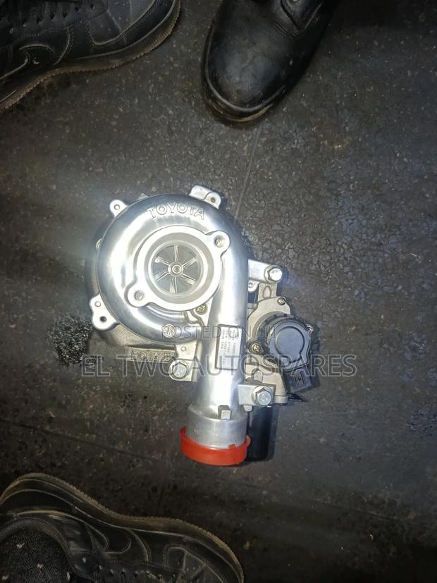 Toyota Turbo - thumbnail 4