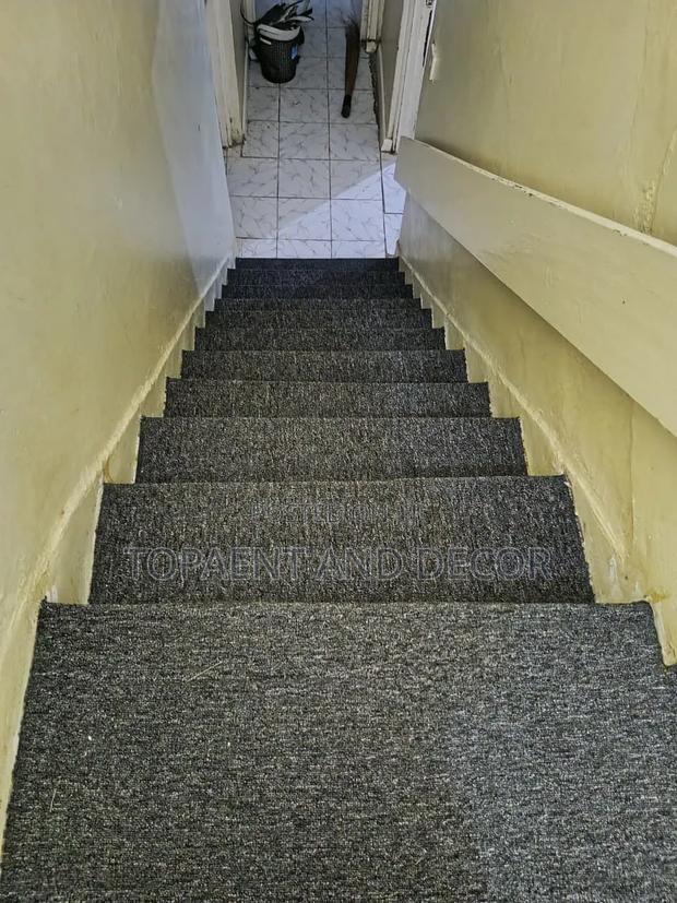 Beautiful Gray Wall to Wall Carpet