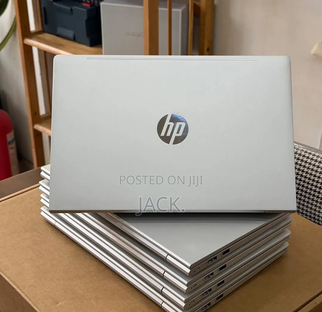 Laptop HP ProBook 445 G9 8GB AMD Ryzen 5 SSD 512GB