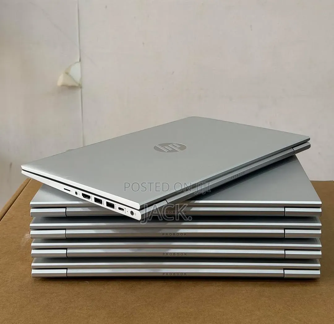 Laptop HP ProBook 445 G9 8GB AMD Ryzen 5 SSD 512GB
