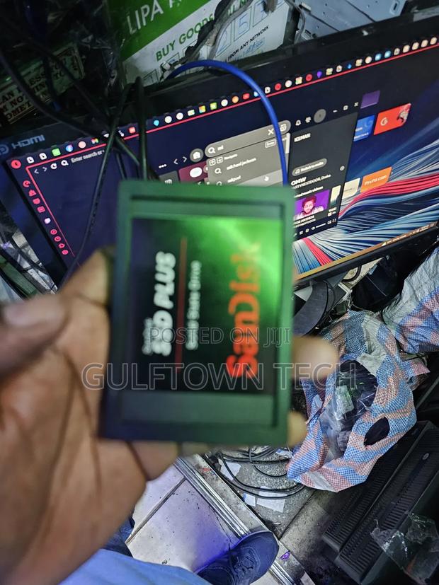 Sandisk 240 Gb SSD 2.5 - thumbnail 4