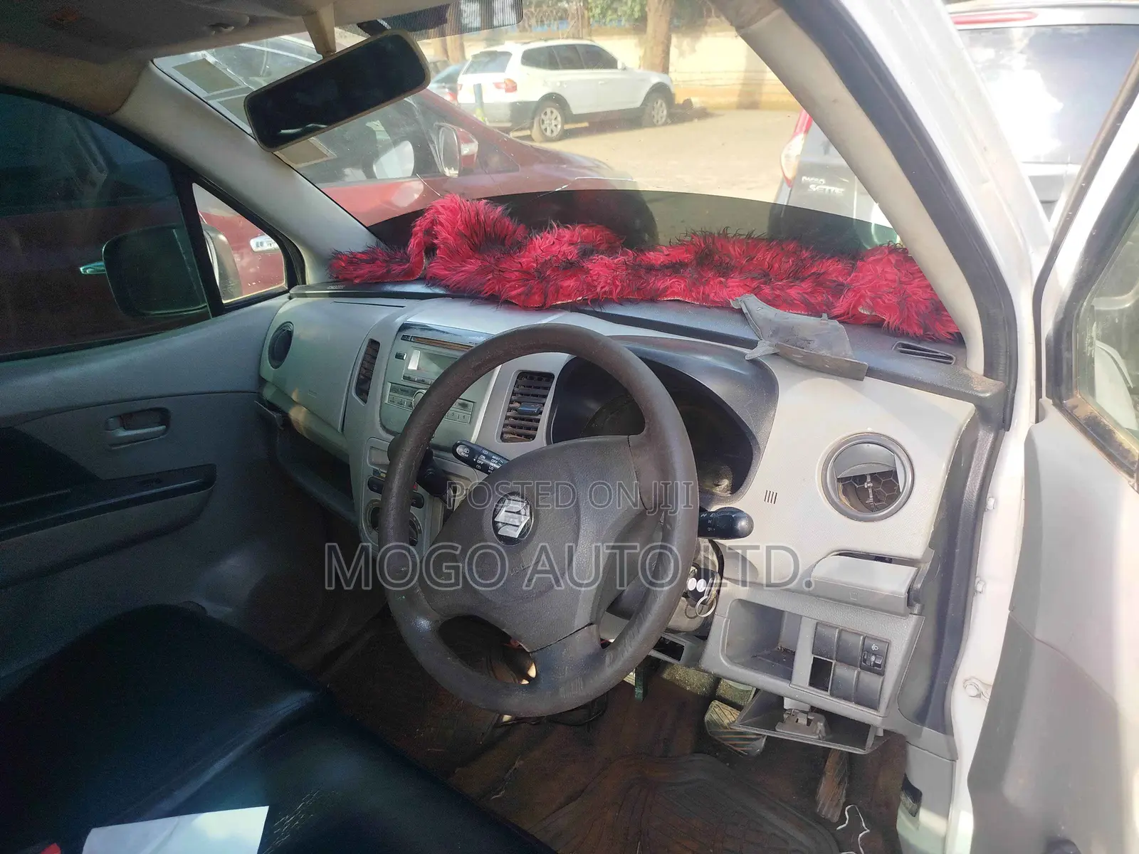 Suzuki Wagon R 2011 White