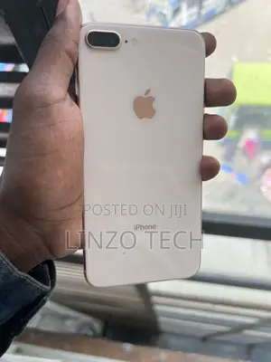 Apple iPhone 8 Plus 64 GB White