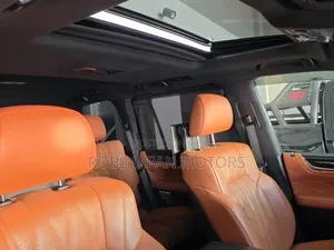 Lexus LX 570 AWD 2019 Off white