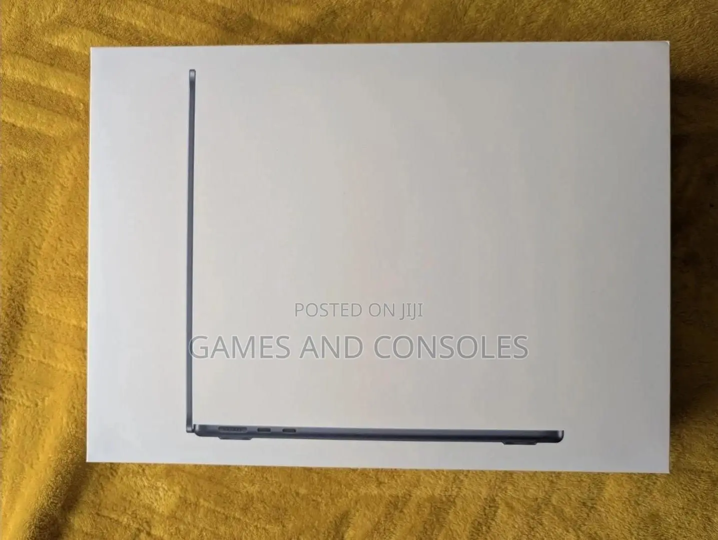 New Laptop Apple MacBook Air 2026 M5 13-inch 16GB Apple M5 SSD 1T