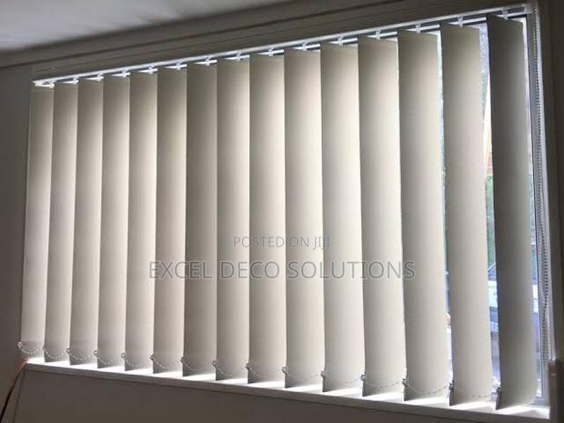 Vertical Window Blinds – Stylish Shades for Modern Spaces