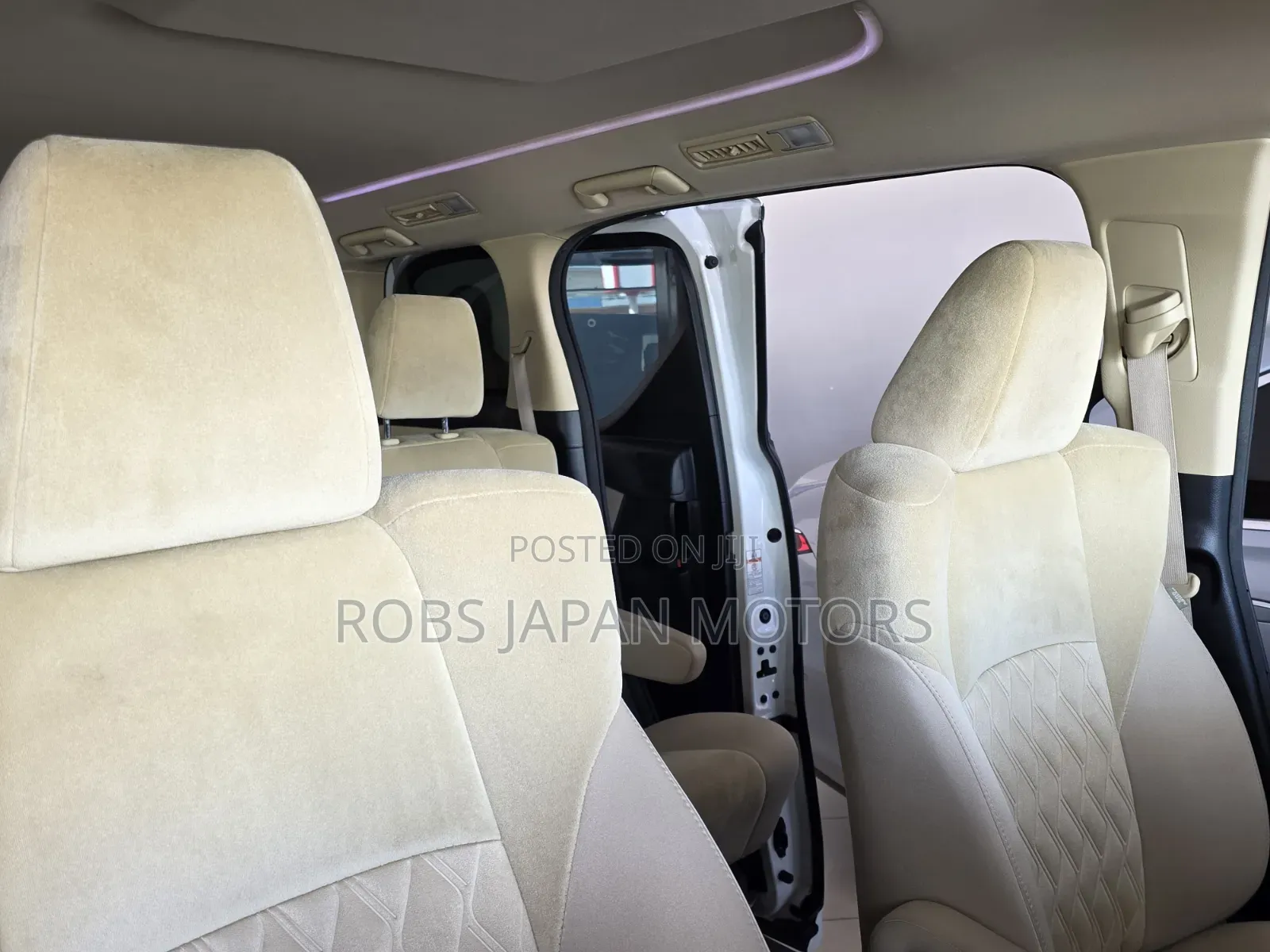 Toyota Alphard 2.5 Petrol FWD 2019 Pearl