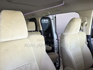 Toyota Alphard 2.5 Petrol FWD 2019 Pearl