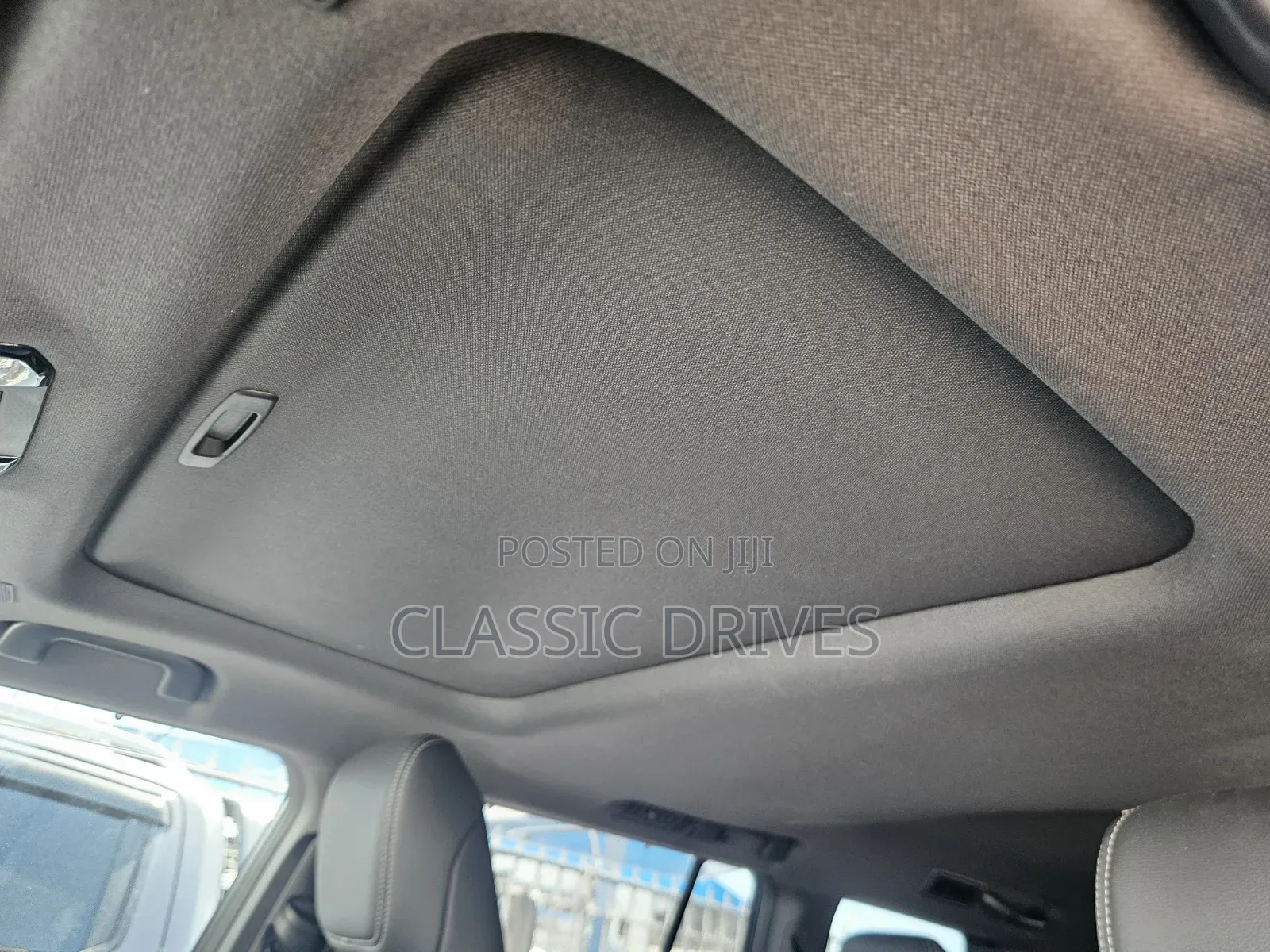 Toyota Land Cruiser Prado 2024 White