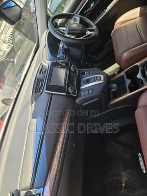 Honda CR-V 2019 White