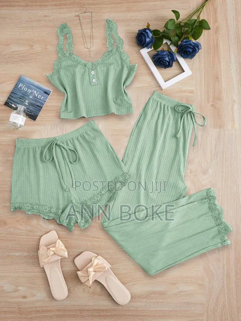 3 in 1 Ladies Pajama Set Quality Size S-Xl