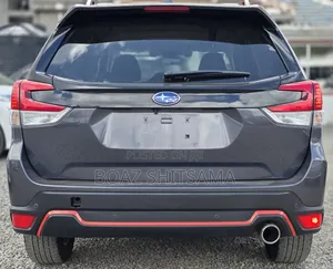 Subaru Forester 2019 Gray