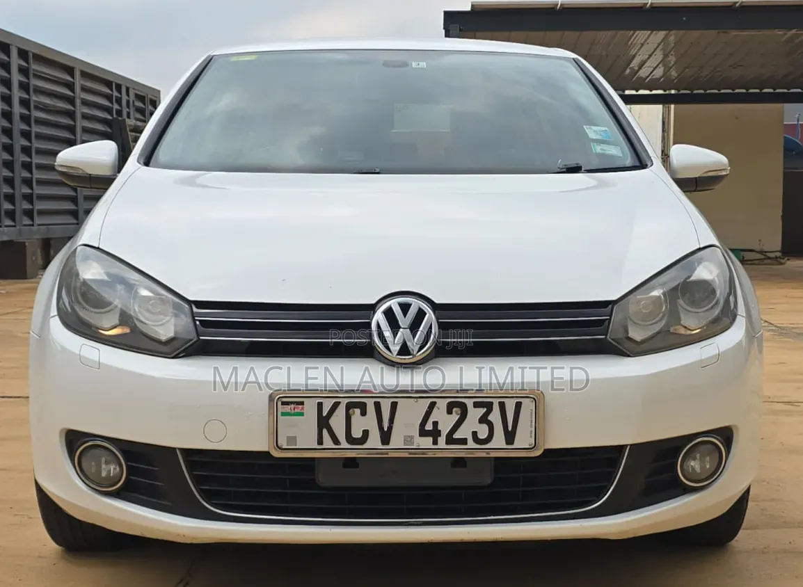 Volkswagen Golf 2012 White