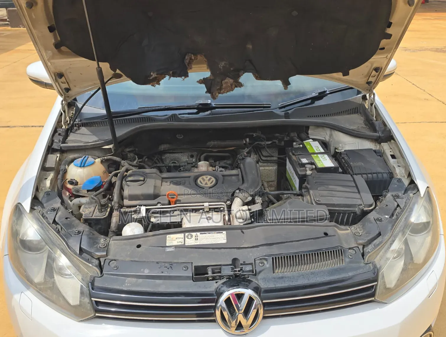 Volkswagen Golf 2012 White