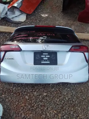 Honda Vezel Boot X-Japan Import