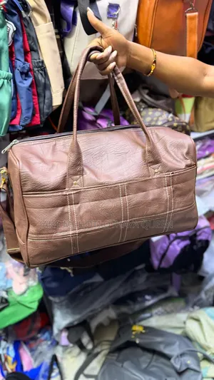 Sleek Spacious Duffel Leather Finish Travel Bags