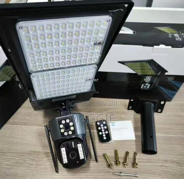 Solar 4g Streetlight With 2 Lens Camera - main view