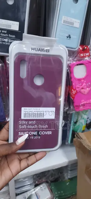Y9 2019 Plum-Colored Shock-Absorbing Silicone Cover