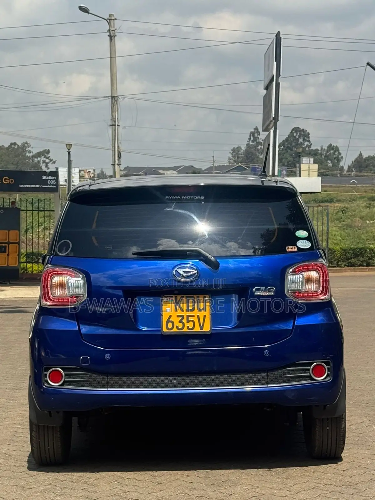 Daihatsu Boon 2018 Blue