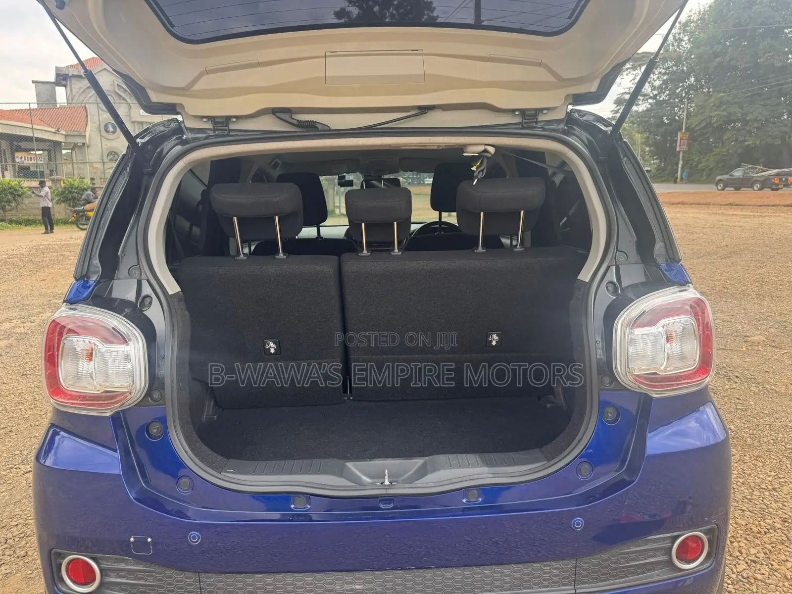 Daihatsu Boon 2018 Blue