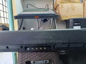 Rs575 Electronic Keyboard With Effects Voices