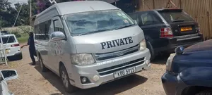 Toyota Grand HiAce 2013 Silver