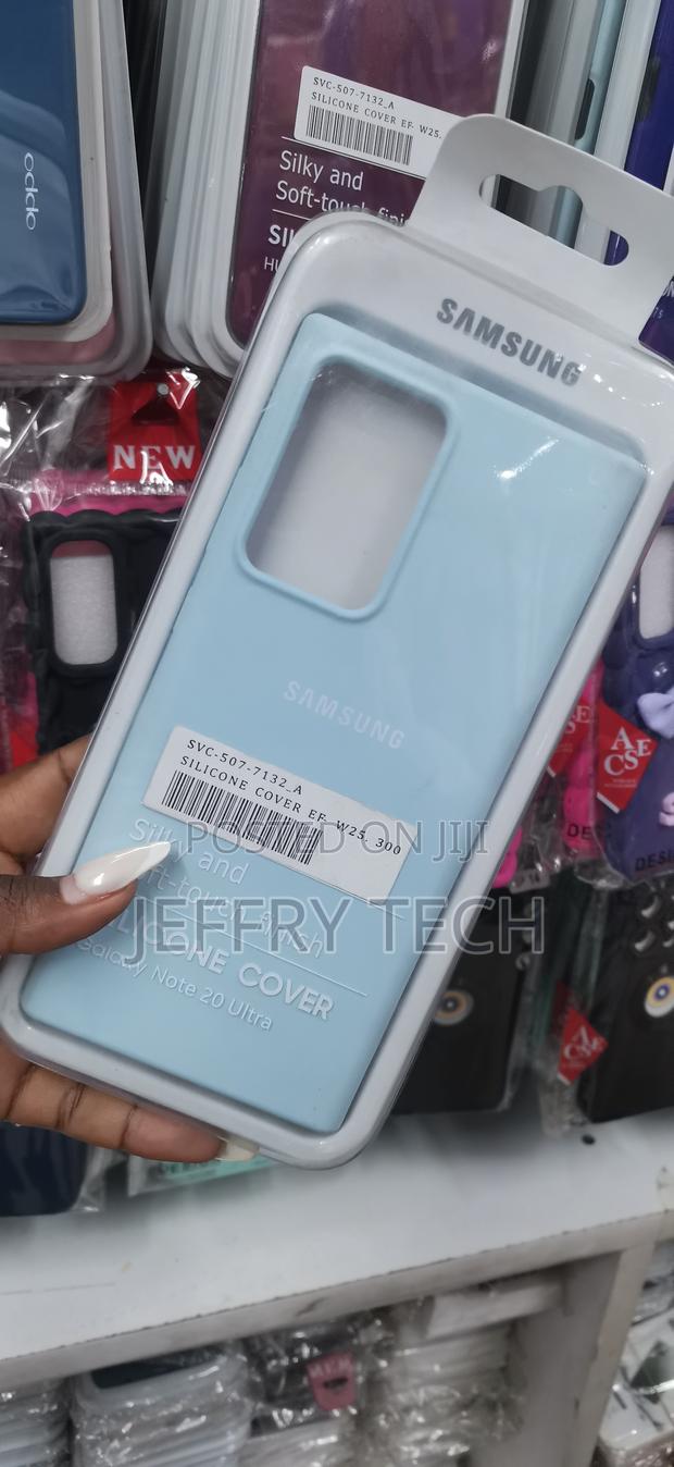 Samsung Galaxy Note 20 Ultra Silicone Cover in a Light Blue Color. - thumbnail 2