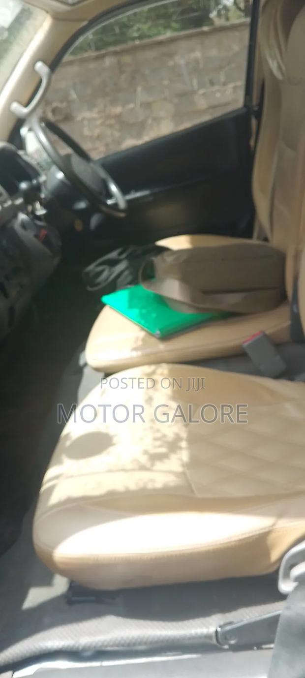 Toyota Grand HiAce 2013 Silver - thumbnail 8