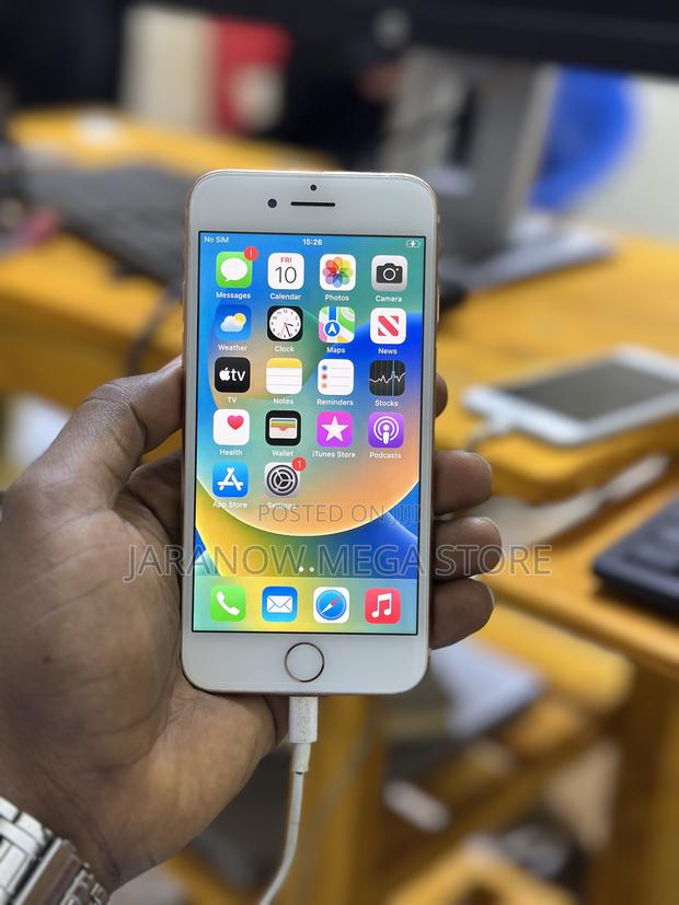 Apple iPhone 8 64 GB Gold