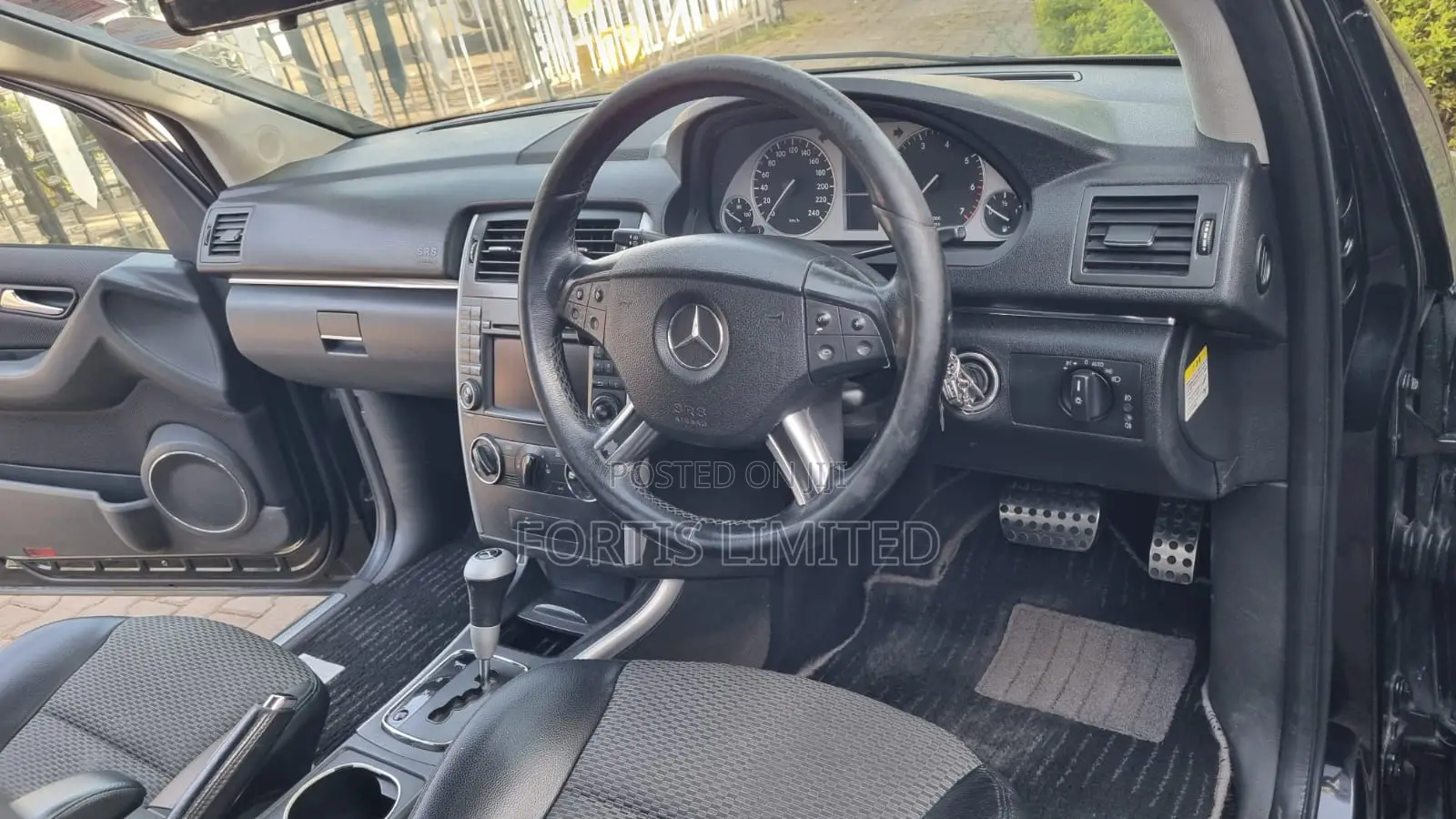 Mercedes-Benz B-Class 2009 Black