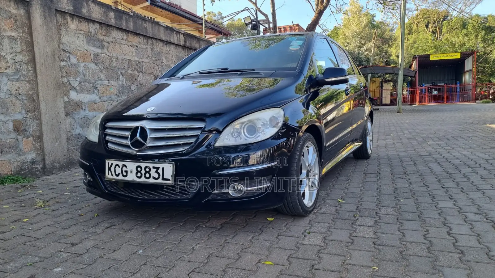 Mercedes-Benz B-Class 2009 Black