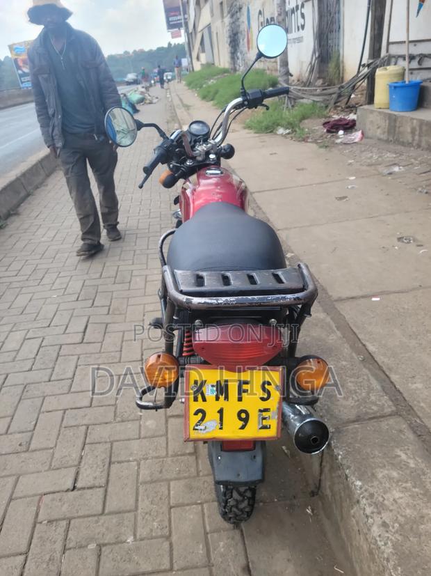 Bajaj Boxer 100 2023 Red - thumbnail 2