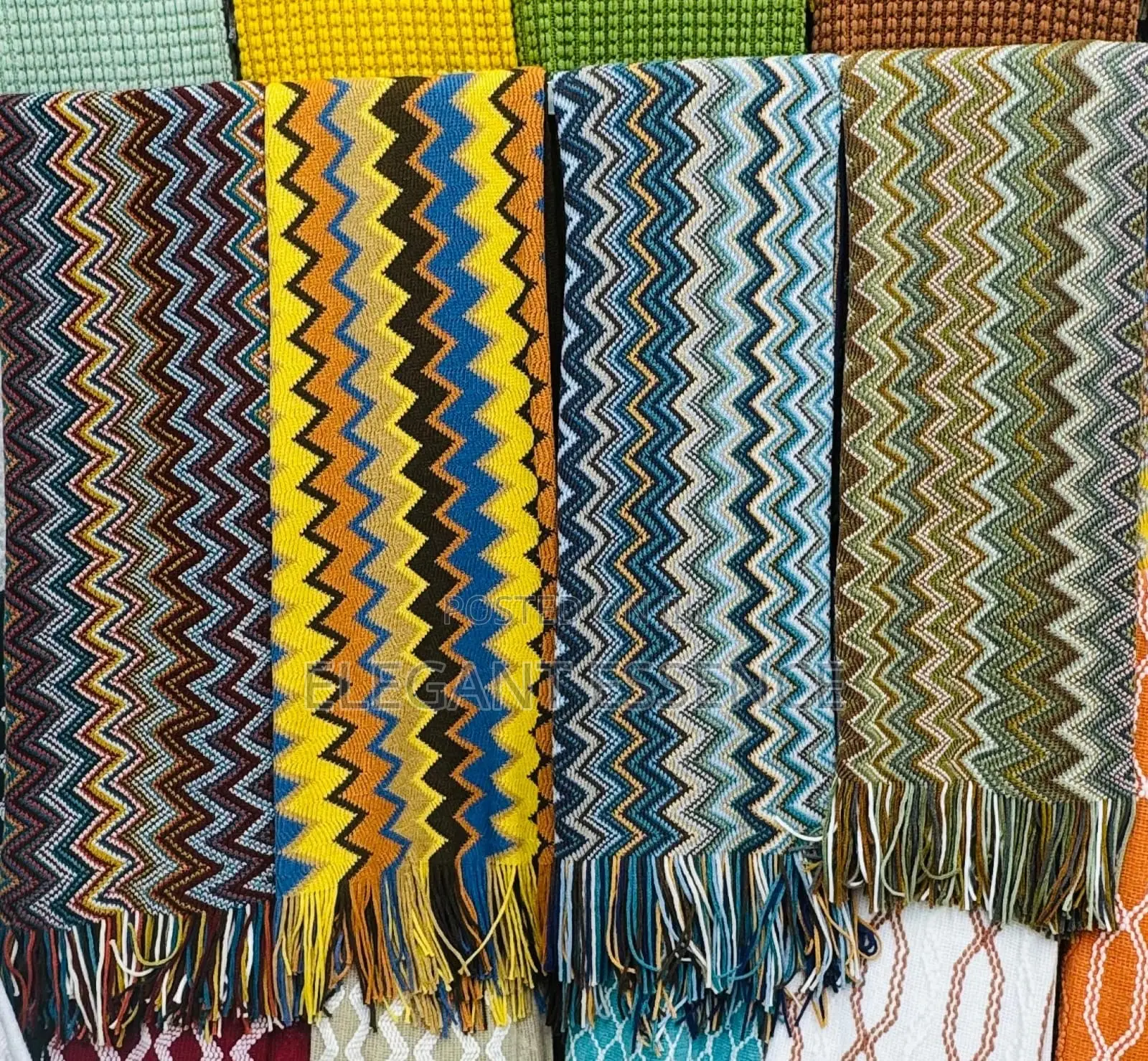 Bohemian Knitted Throw Blanket With Tassel