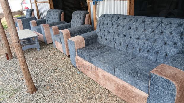 Box Earm Permanent Back Sofa - thumbnail 2