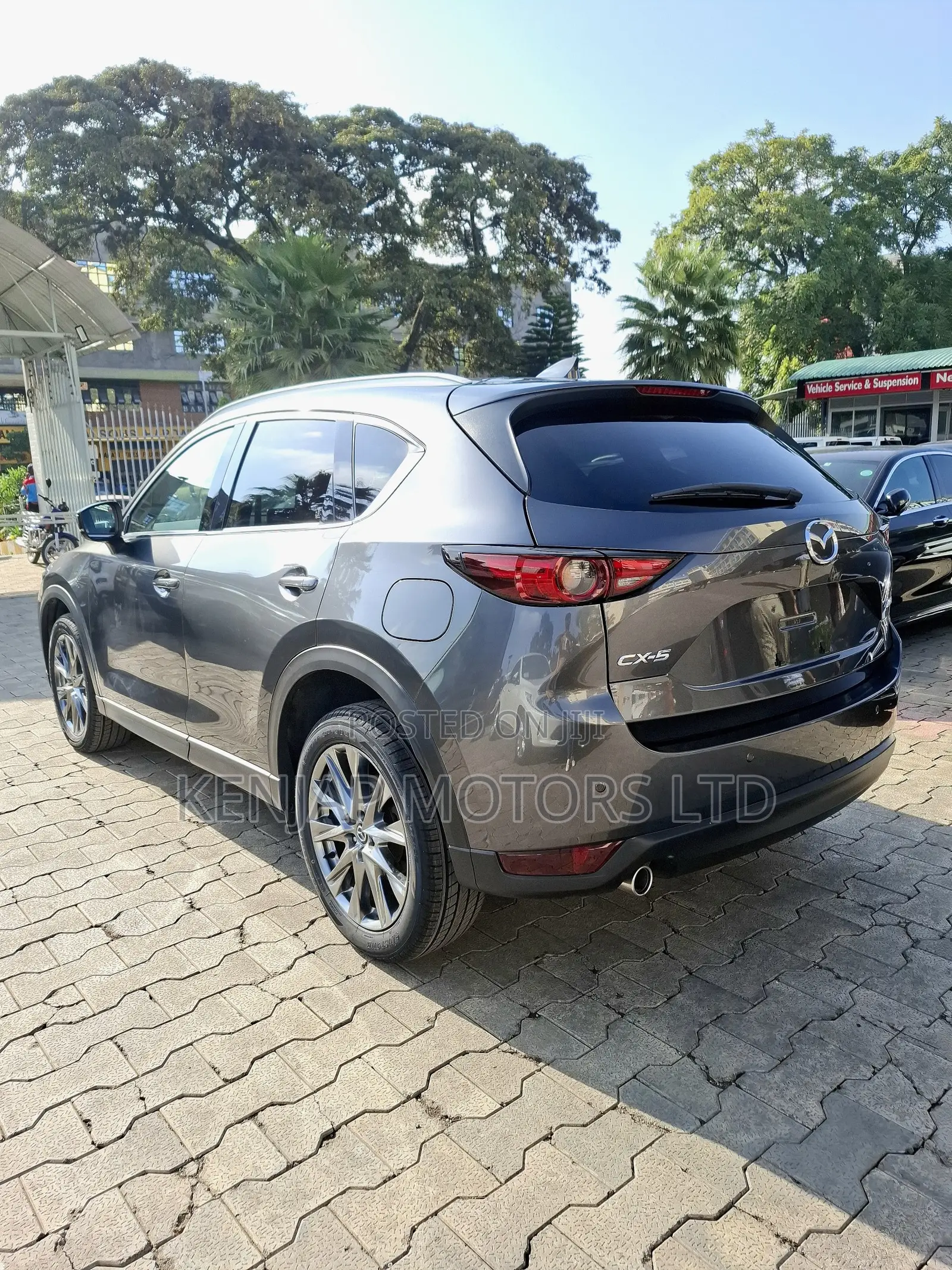 Mazda CX-5 2020 Gray