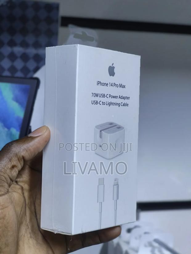iPhone 14 Pro Max Power Adaptor - thumbnail 2